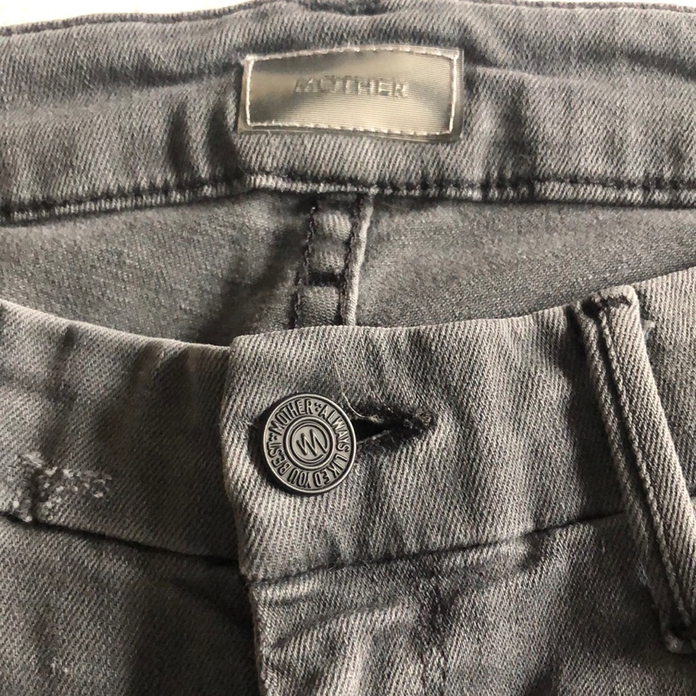 EUC MOTHER looker ankle fray size 26